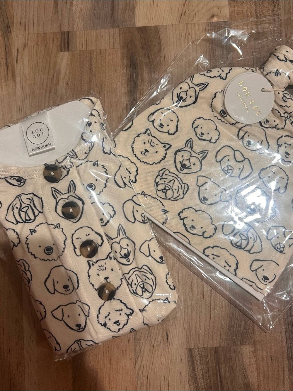 Lou Lou Newborn Dane Print Set Dog